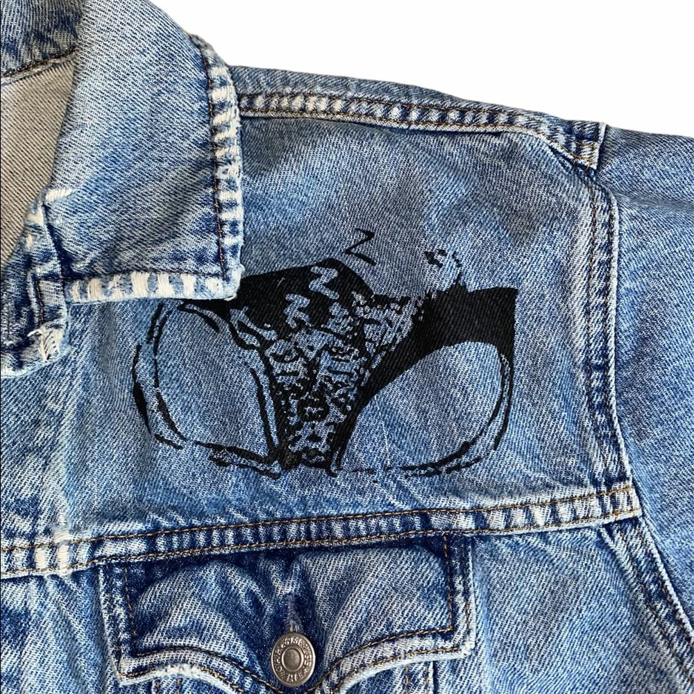 Gap Denim Vintage Distressed Jean Jacket sz XL